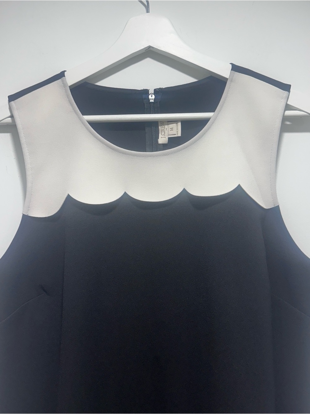 J. Crew Black and White Scalloped Mini Dress size 14 - Picture 3 of 10